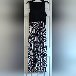 NWOT Women's Black & White Zebra Print Maxi Dress, Sz. XL